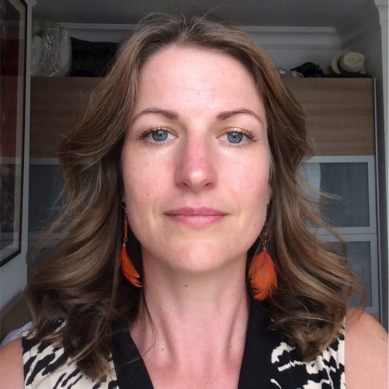 Dr Isabel Zwart